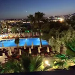 מלון Anadolu